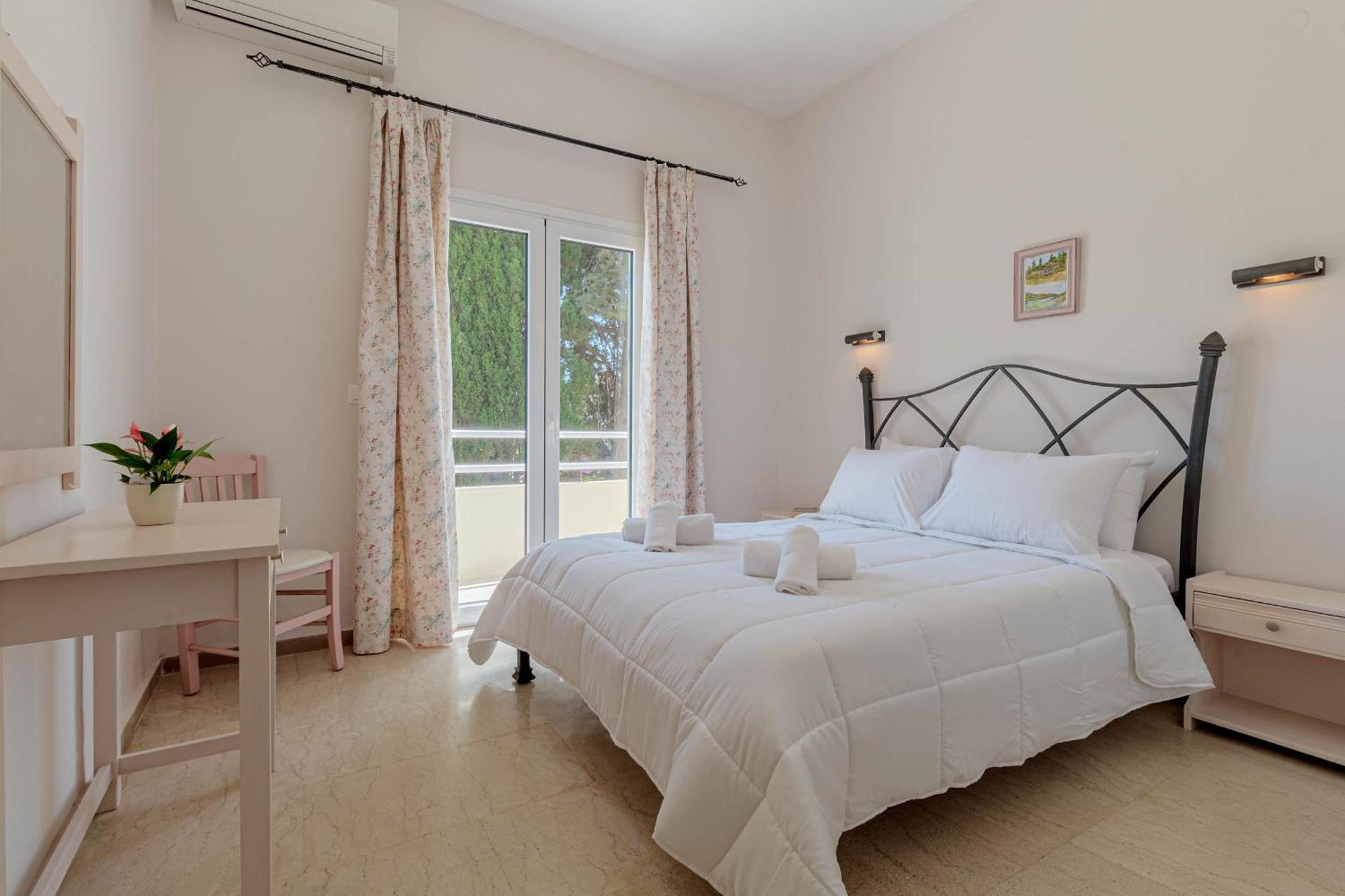 Serenity House Kassiopi Room photo